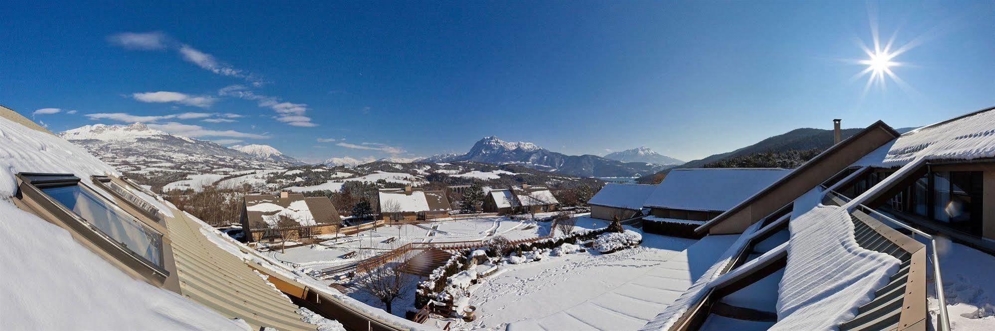 Club Vacances Bleues Les Horizons Du Lac Chorges Exterior photo